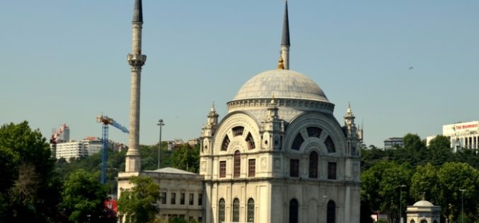 Dolmabahce Valide Sultan Mosque