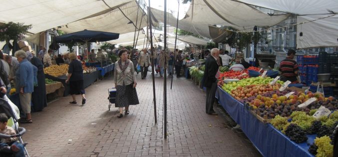 Istanbul Street Bazaars