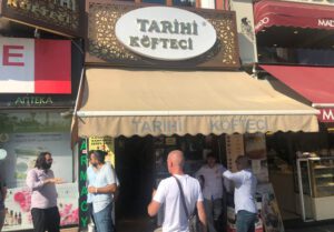 Tarihi Halkın Köftecisi